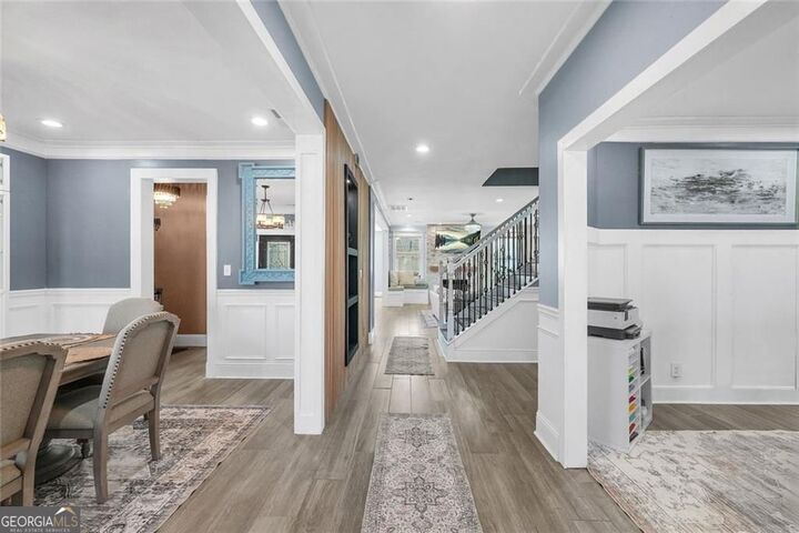 Property Photo:  9904 Ashford Green Way  GA 30135 