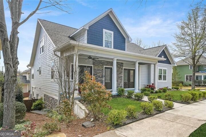 Property Photo: 9904 Ashford Green Way GA 30135