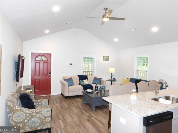Property Photo:  213 Claire Drive SE B  GA 30315 