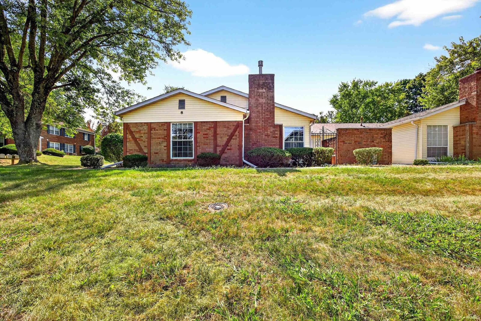 Property Photo:  3302 S Commons Drive  IN 47401 