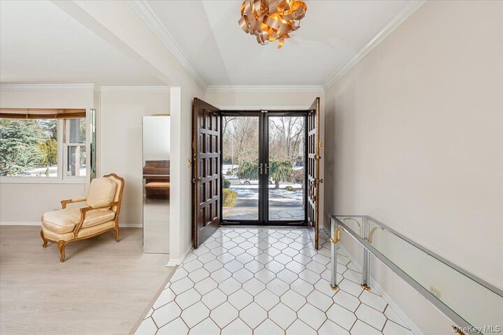 Property Photo:  4 Seymour Drive  NY 10956 