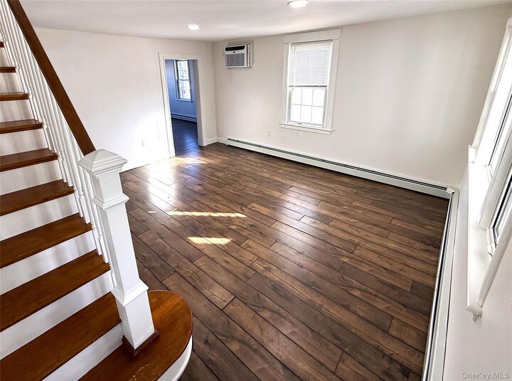 Property Photo:  14 Lake Street  NY 10928 