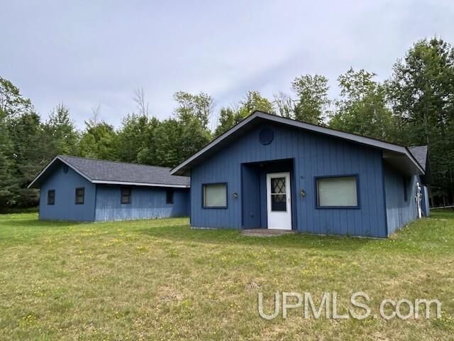 Property Photo:  21522 Skanee Road  MI 49962 