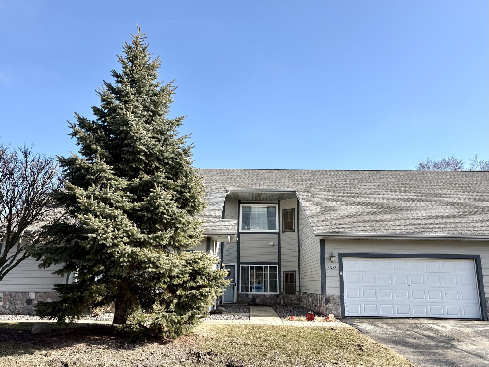 Property Photo: 5322 S Hidden Dr WI 53221