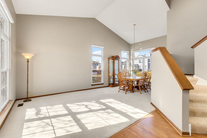 Property Photo:  361 Sundance Drive  IL 60103 