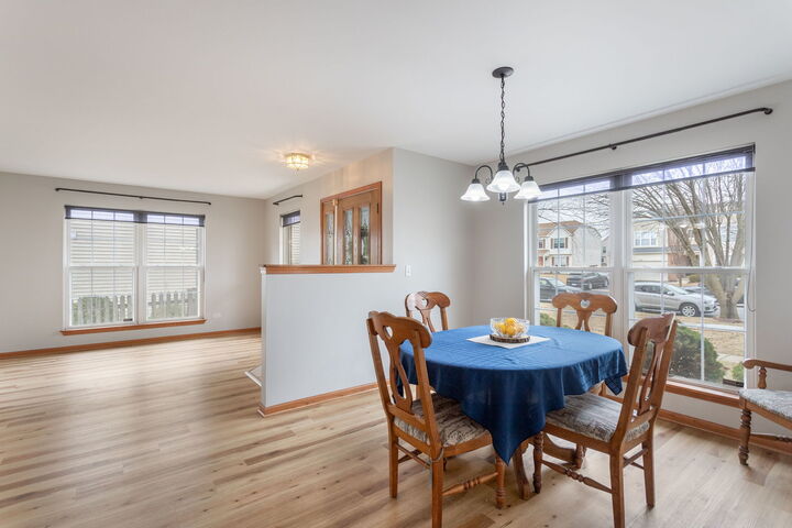 Property Photo:  2224 Ashby Lane  IL 60586 