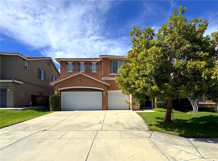 Property Photo:  40277 Jacob Way  CA 92563 