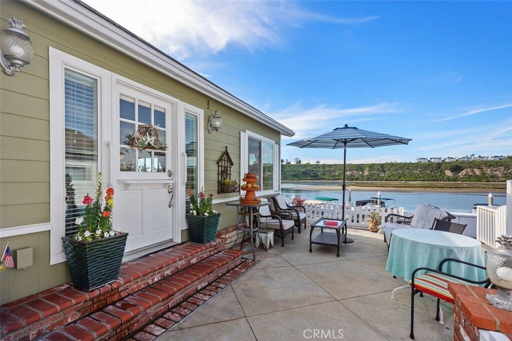 Property Photo:  7 Saratoga  CA 92660 