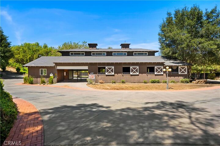 Property Photo:  38831 Pauba  CA 92592 