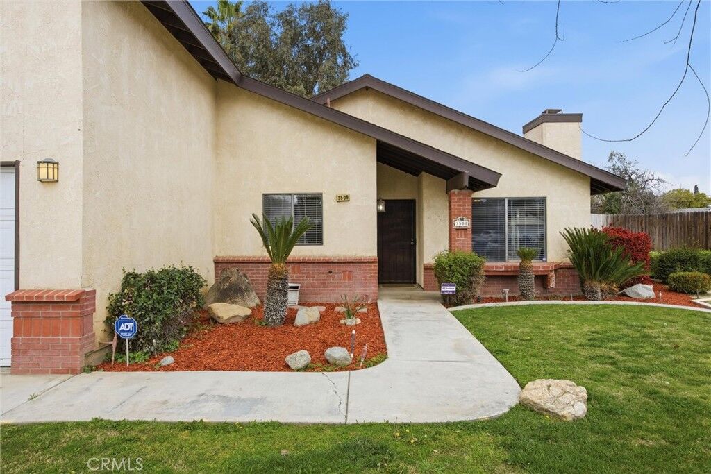 Property Photo:  3508 Springford Court  CA 93313 