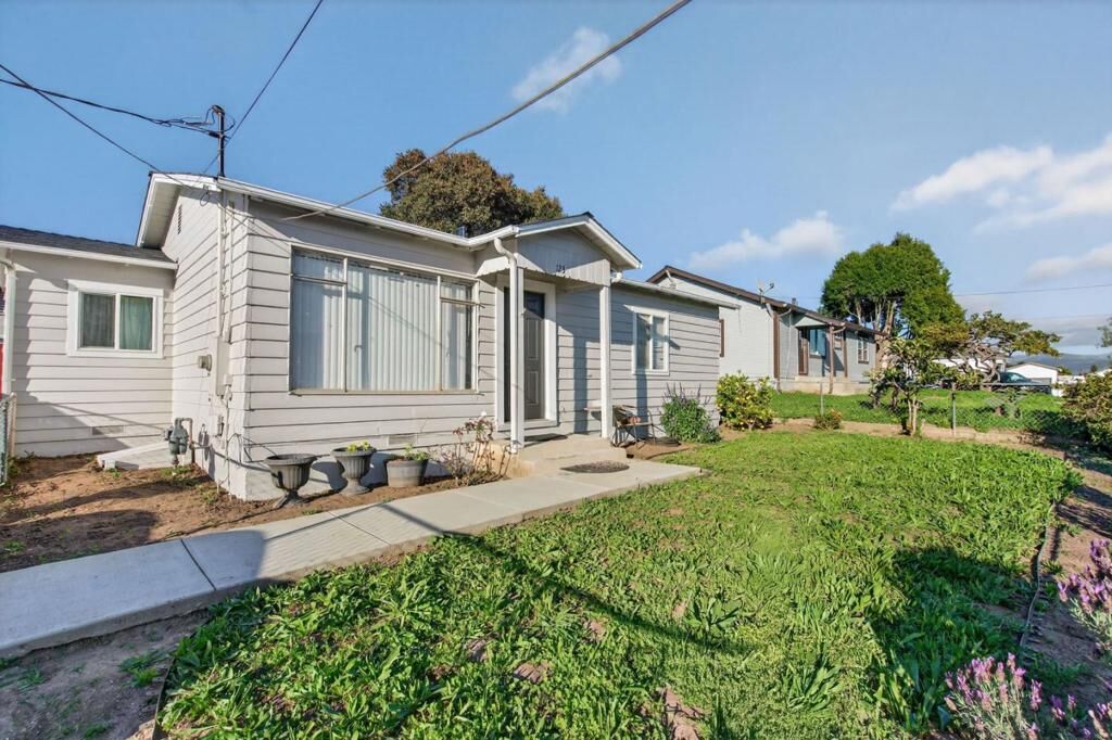 Property Photo:  123 Prado Street  CA 93906 