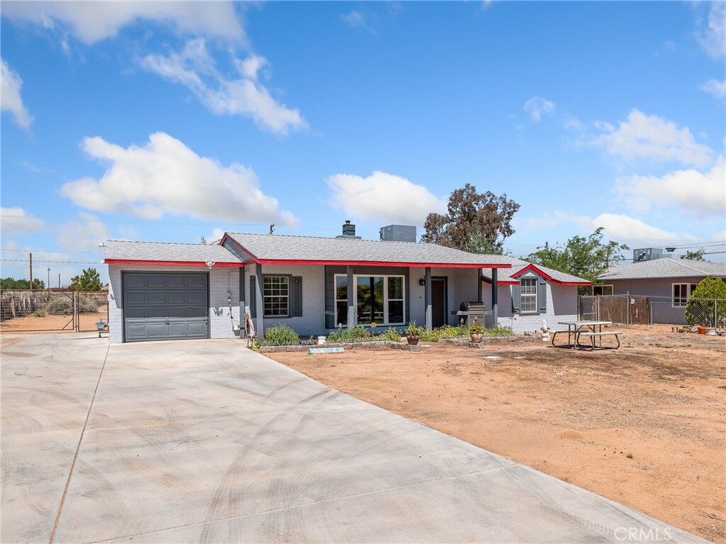 Property Photo:  14060 Osage Road  CA 92307 