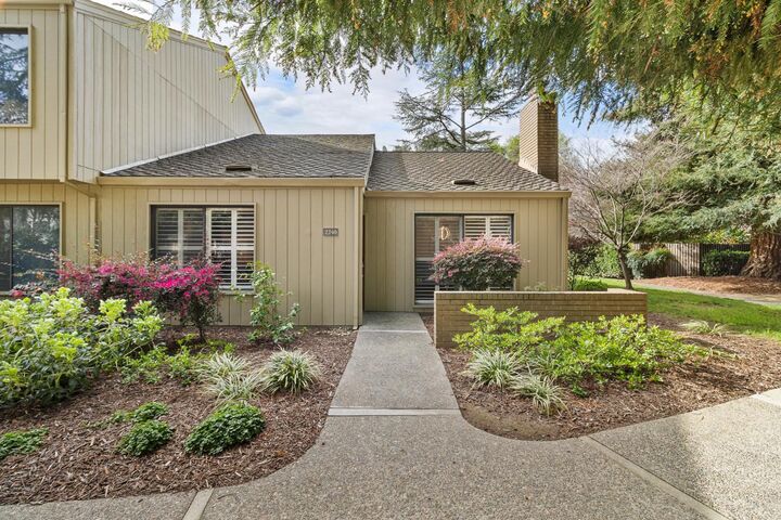 Property Photo: 2240 Swarthmore Drive CA 95825