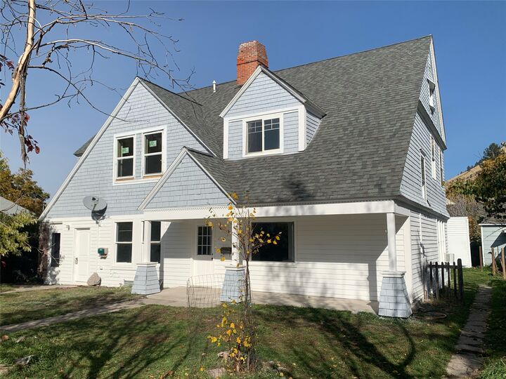Property Photo: 1110 Vine Street MT 59802