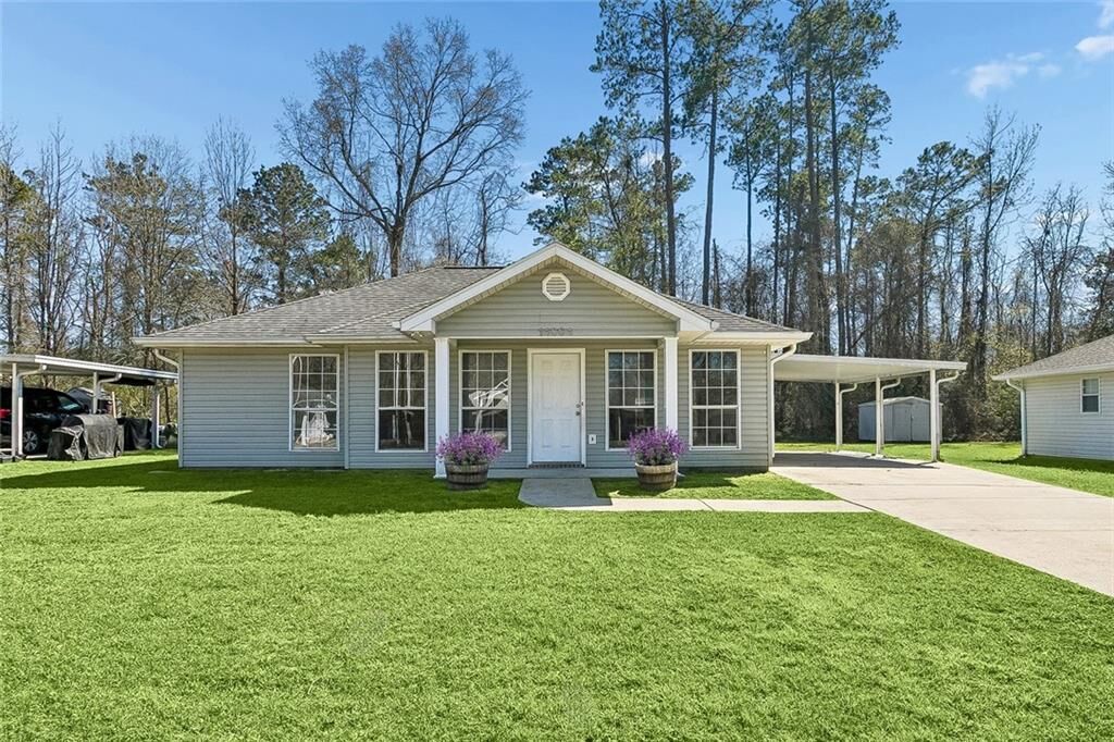 Property Photo:  14664 Cypress Hollow Drive  LA 70454 