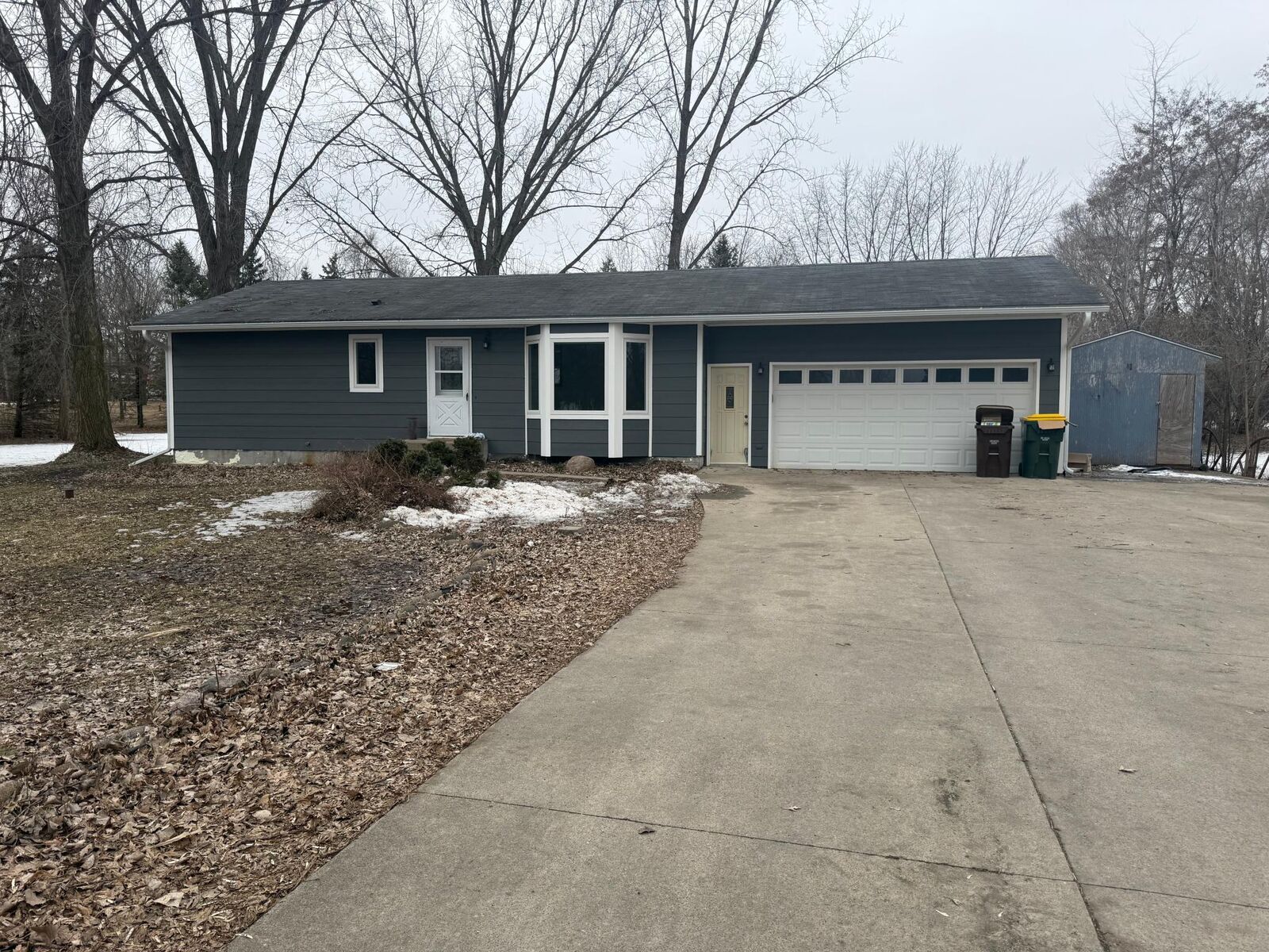 Property Photo:  8633 Darlington Avenue NE  MN 55362 