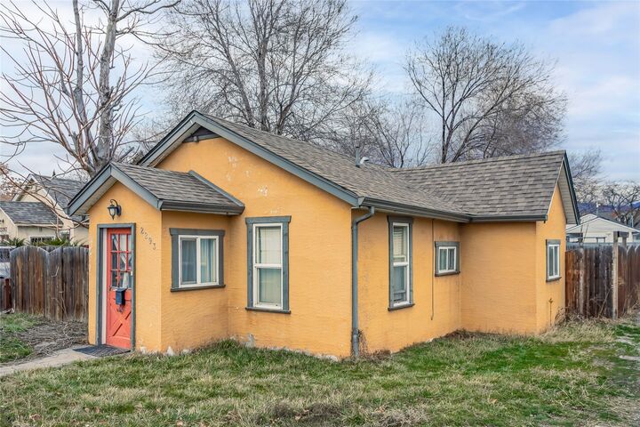 2293 Woodlawn Street — photo 1