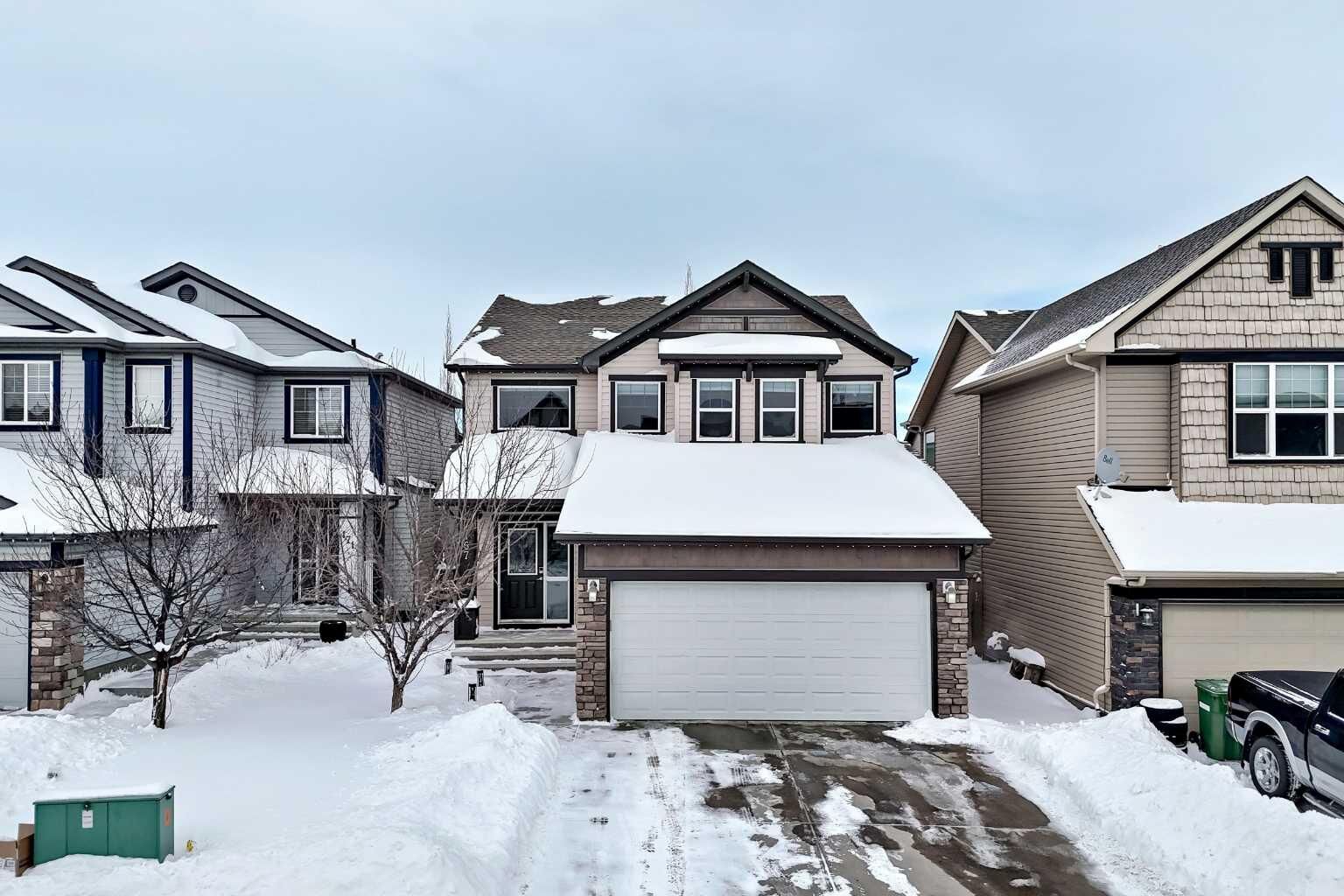 Property Photo:  167 Morningside Circle SW  AB T4B 0L8 