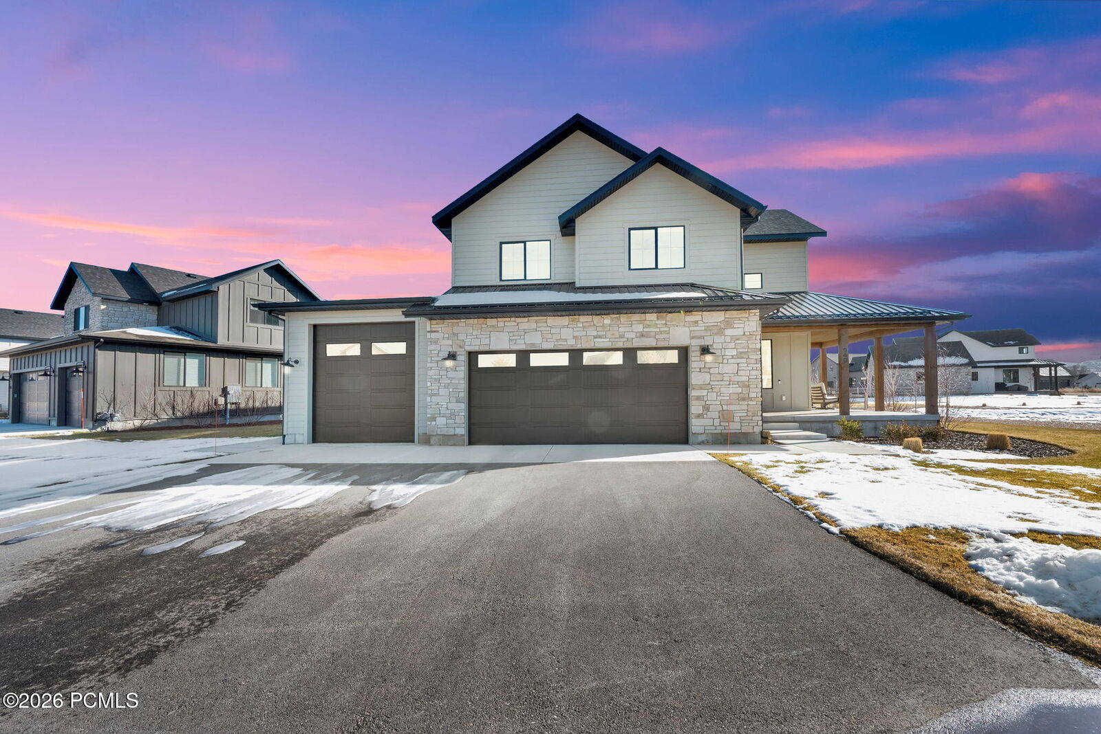 Property Photo:  940 Hart Loop  UT 84036 