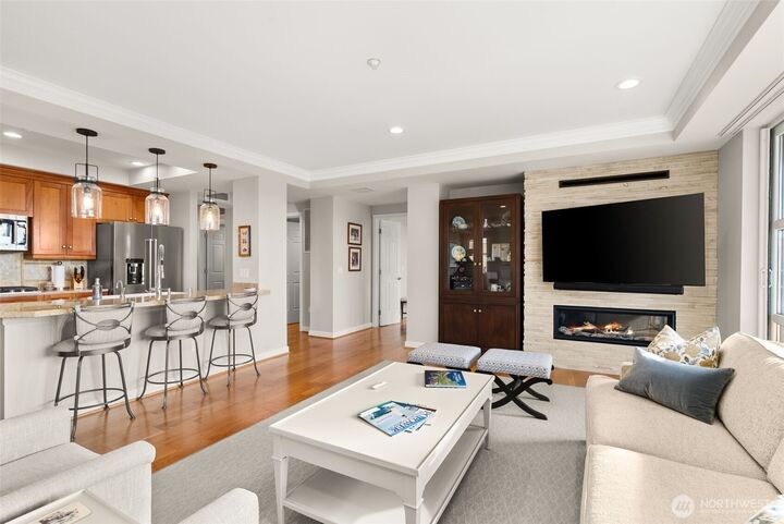 Property Photo:  10047  Main Street 410  WA 98004 