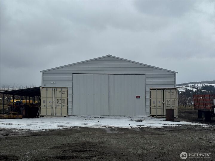 Property Photo: 4105 Jim Smith Road WA 98801