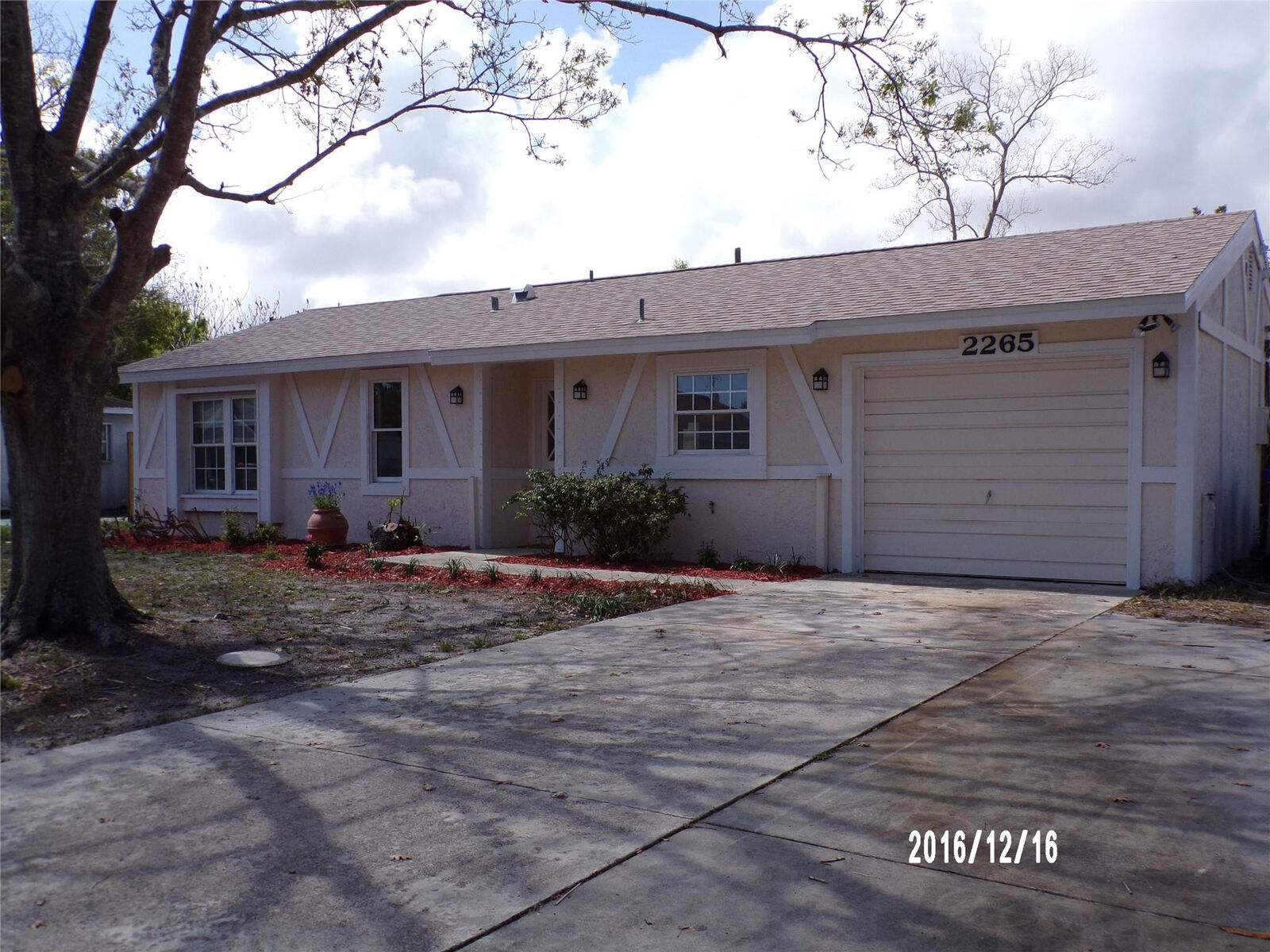 Property Photo:  2265 14th Avenue SW  FL 32962 