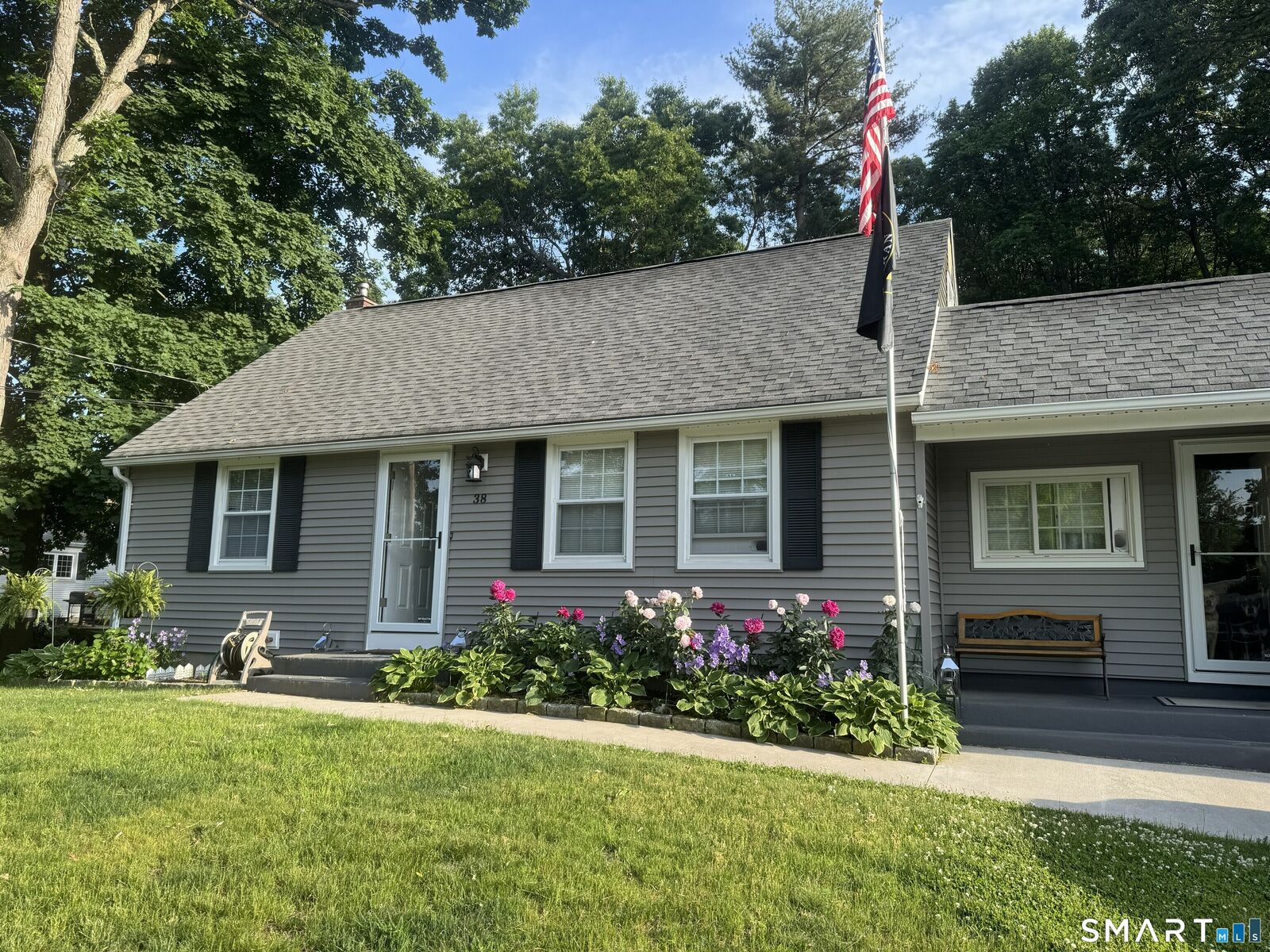 Property Photo:  38 Vernon Road  CT 06082 