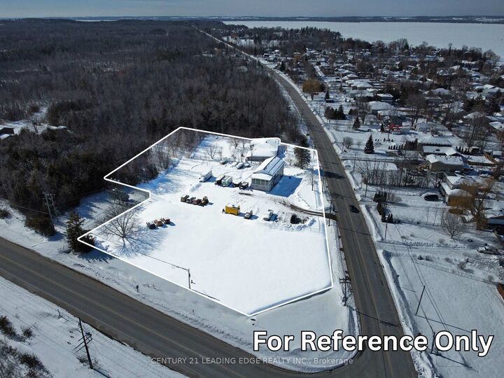 Property Photo: 1035 Metro Road N ON L4P 3E9