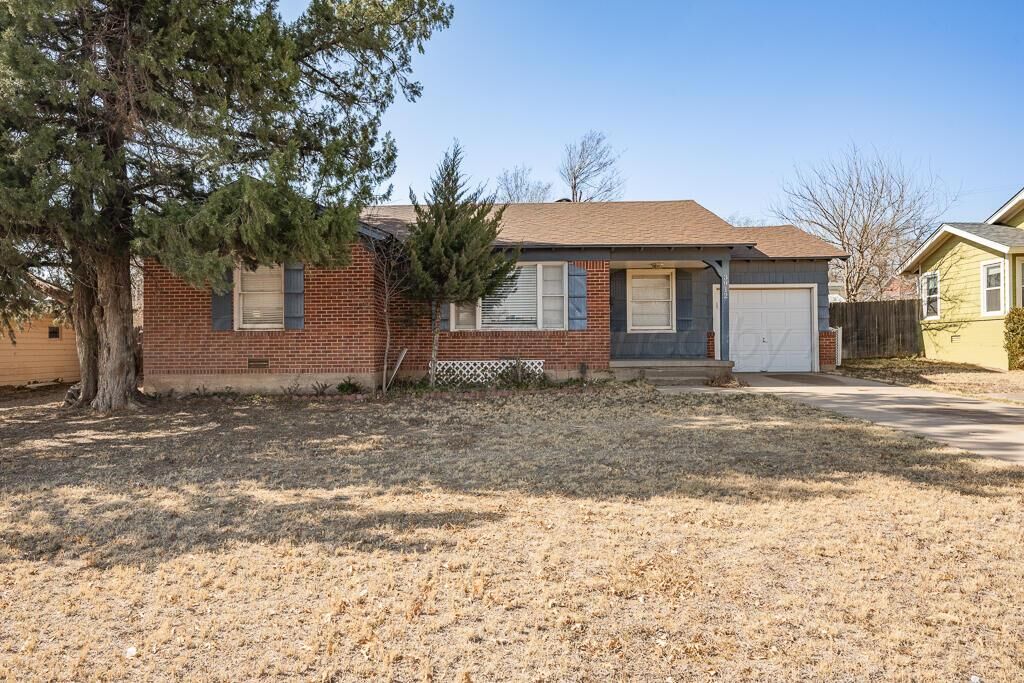 Property Photo:  3912 Westlawn Street  TX 79102-1724 