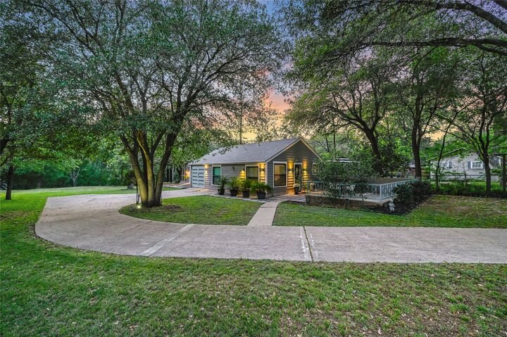 Property Photo:  5404 Shoal Creek Boulevard  TX 78756 