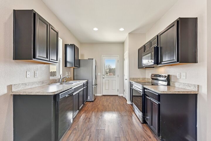 Property Photo:  170 Satsuma Lane  TX 78640 