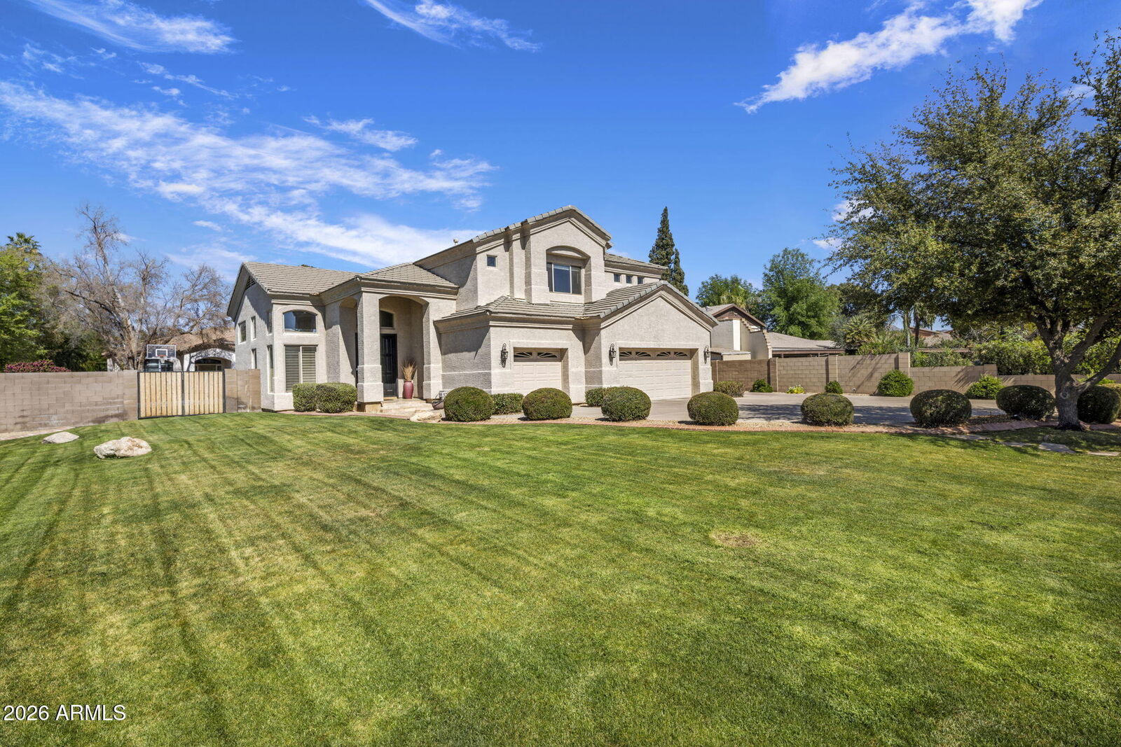 Property Photo:  320 E Maryland Avenue  AZ 85012 