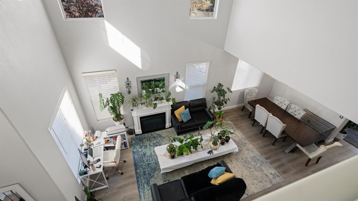 Property Photo:  2571 Cantara Court  CA 95835 