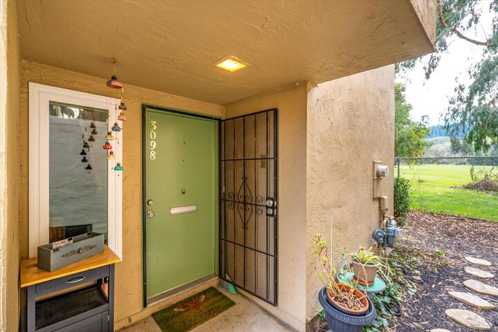Property Photo:  3098 Yulupa Avenue  CA 95405 