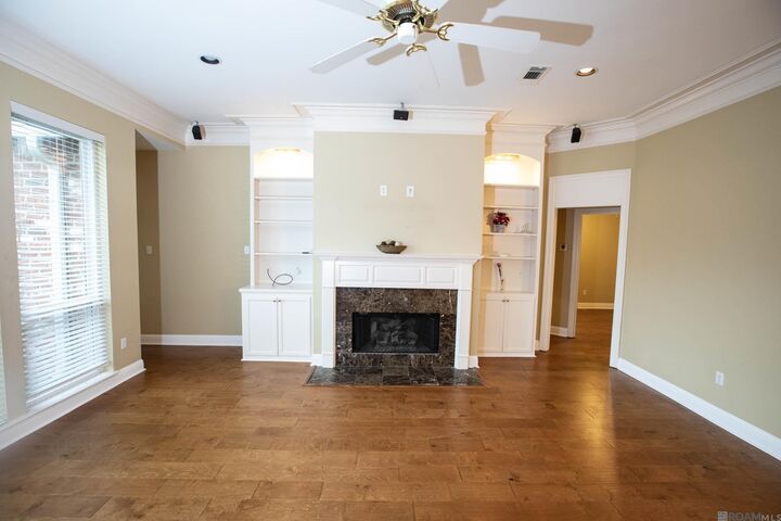 Property Photo: 732 Troutbeck Dr LA 70810