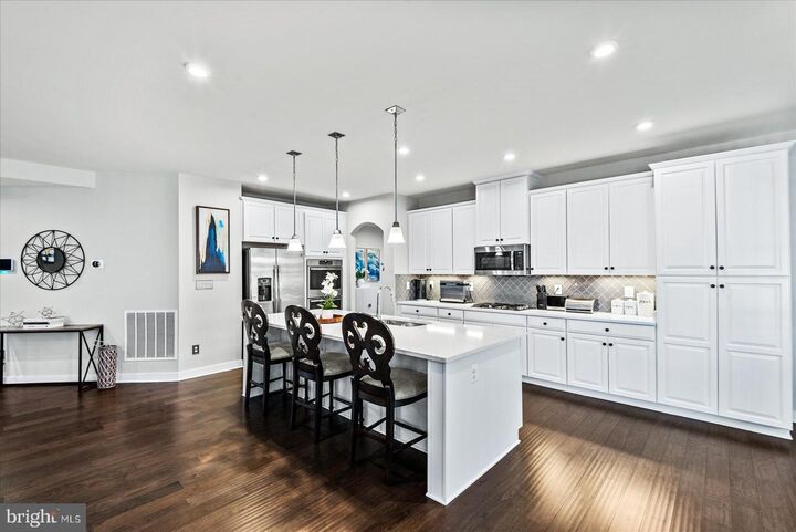 Property Photo:  105 Oak Road  VA 22556 