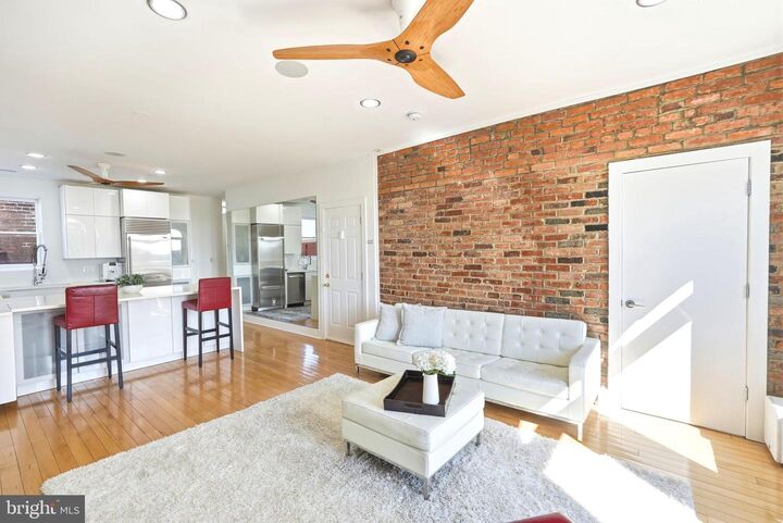 Property Photo: 115 New York Avenue NW 9 DC 20001