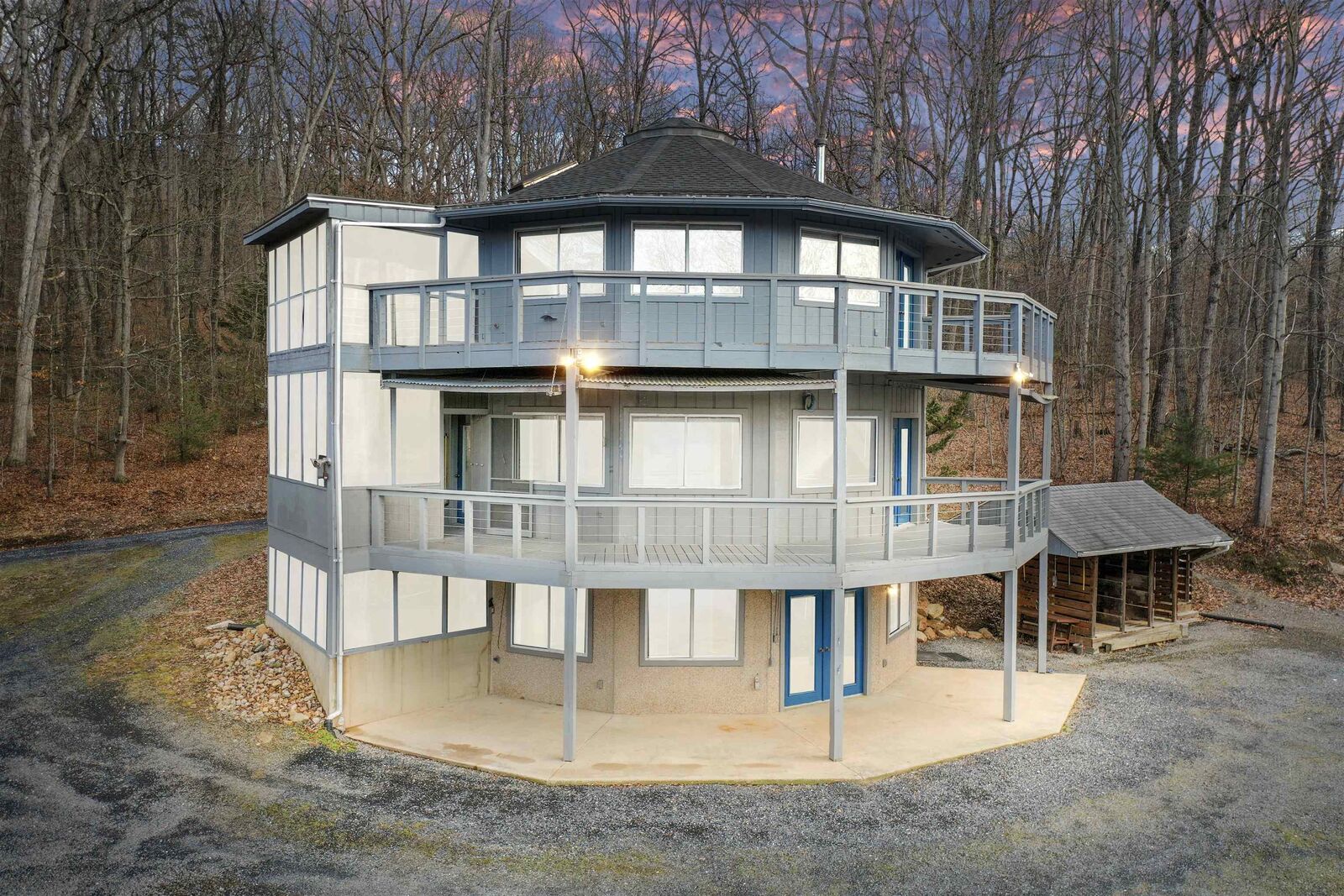 Property Photo: 308 Brush Leaf Ln VA 22842