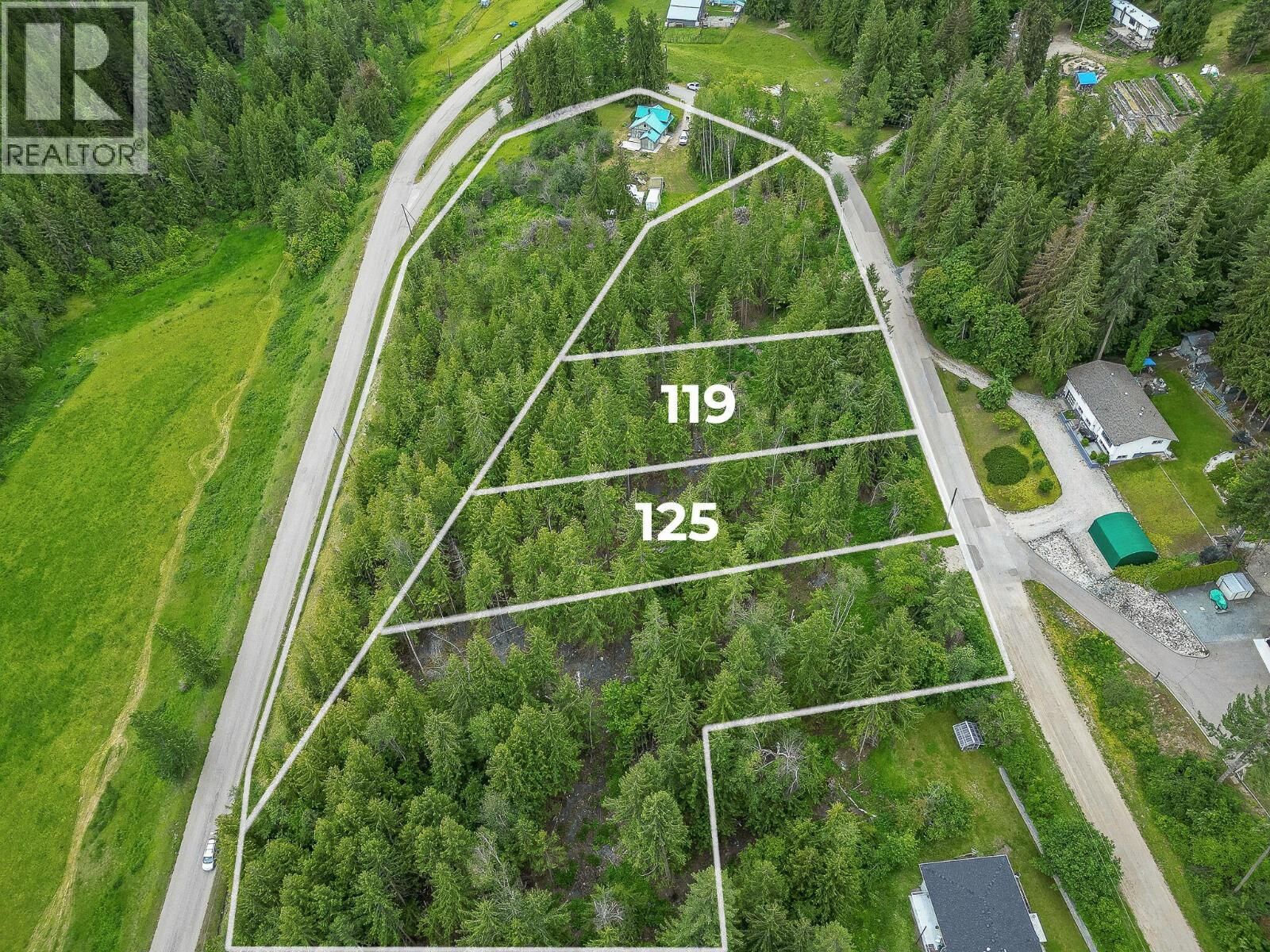 Property Photo: 119 Timberlane Road BC V0E 1V1