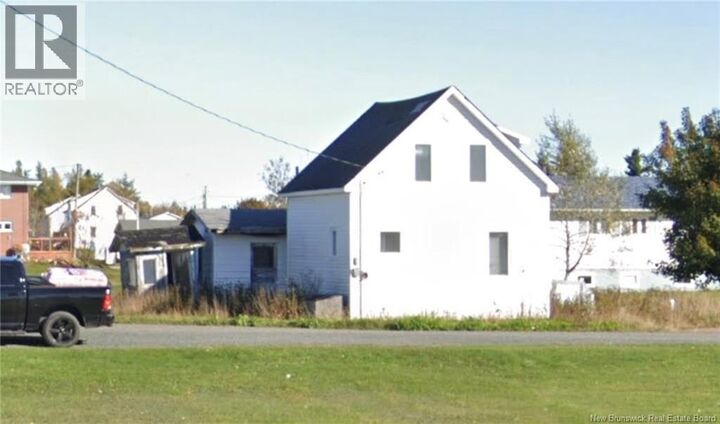 Property Photo:  22 Rue De La Tourbe  NB E8S 1S5 
