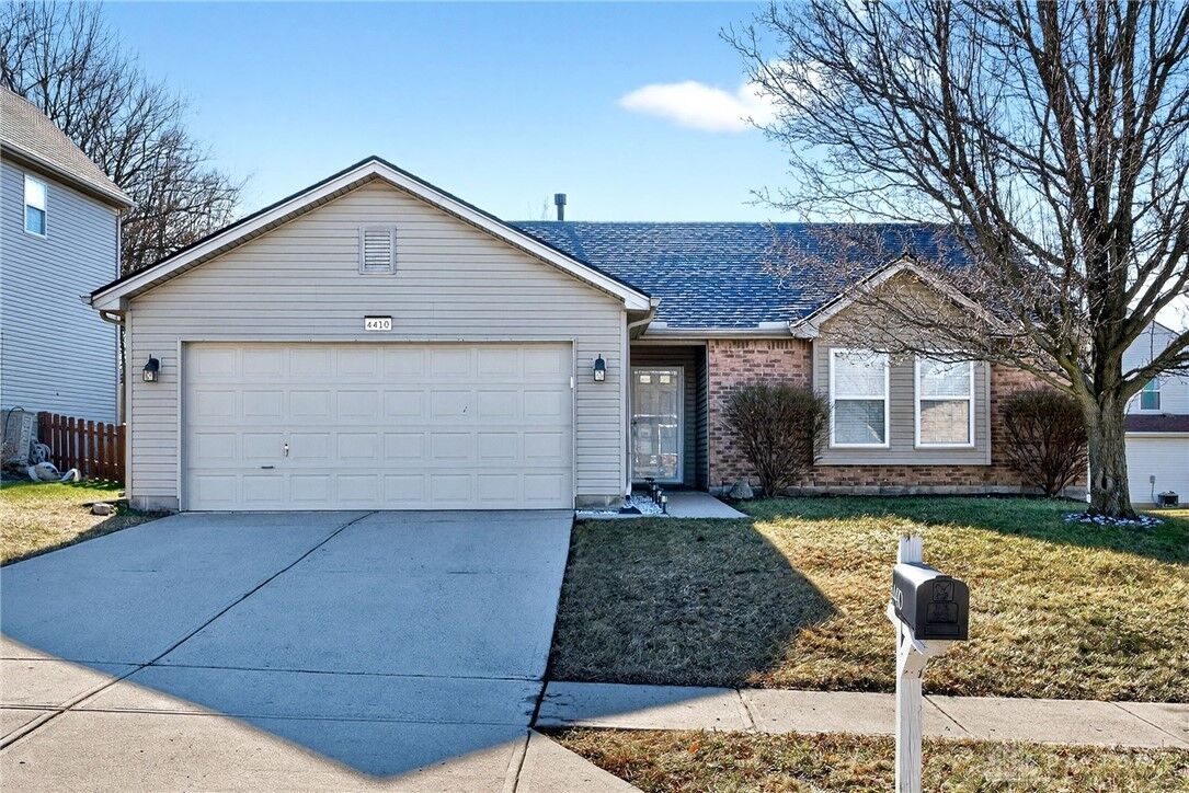 Property Photo:  4410 Hardwood Trail  OH 45424 