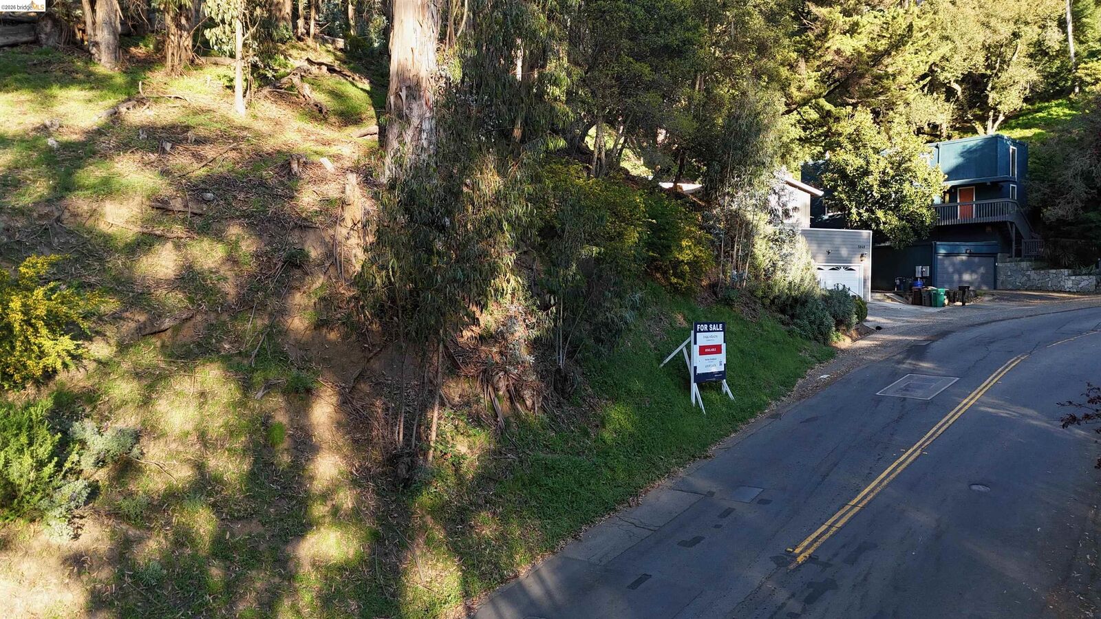 Property Photo:  5847 Ascot Dr  CA 94611 