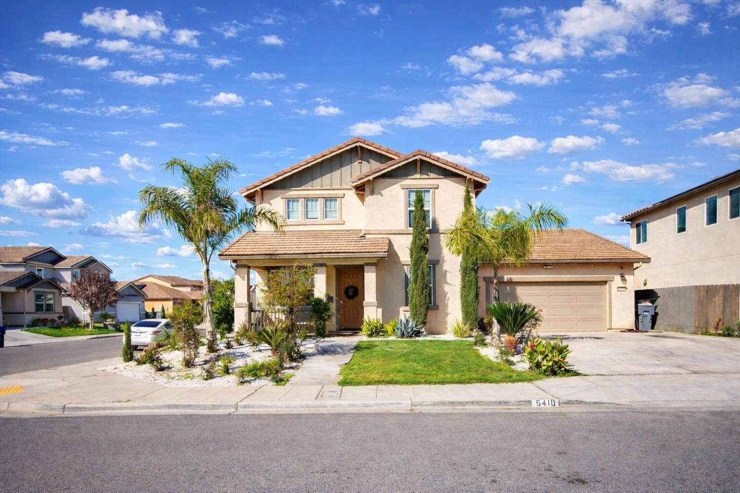 Property Photo:  6410 W Portola Avenue  CA 93723 