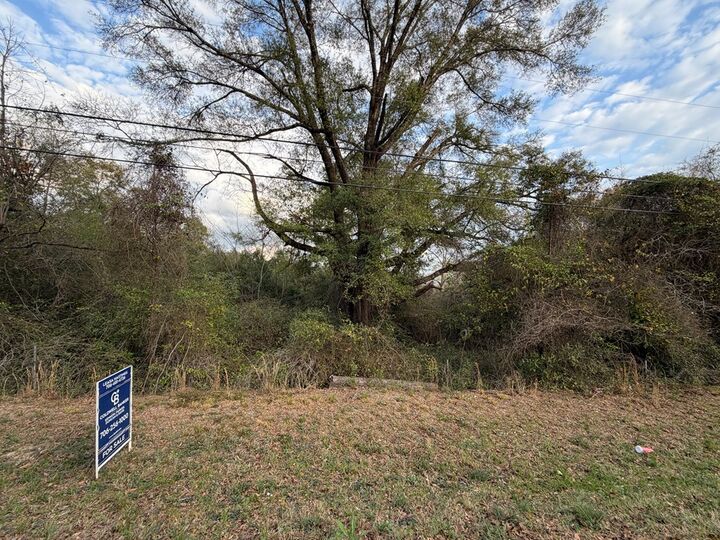 Property Photo:  744 Parkhill Drive  GA 31907 