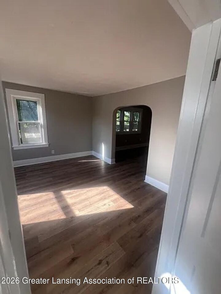 Property Photo:  2729 N Martin Luther King Jr Boulevard  MI 48906 