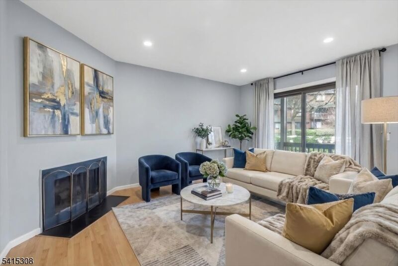 Property Photo:  117 Sunset Ky  NJ 07094 