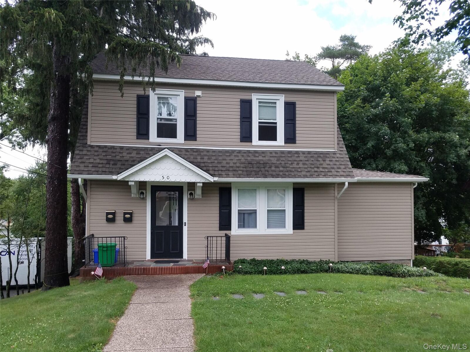 Property Photo:  50 Mountainview Avenue 2  NY 10965 