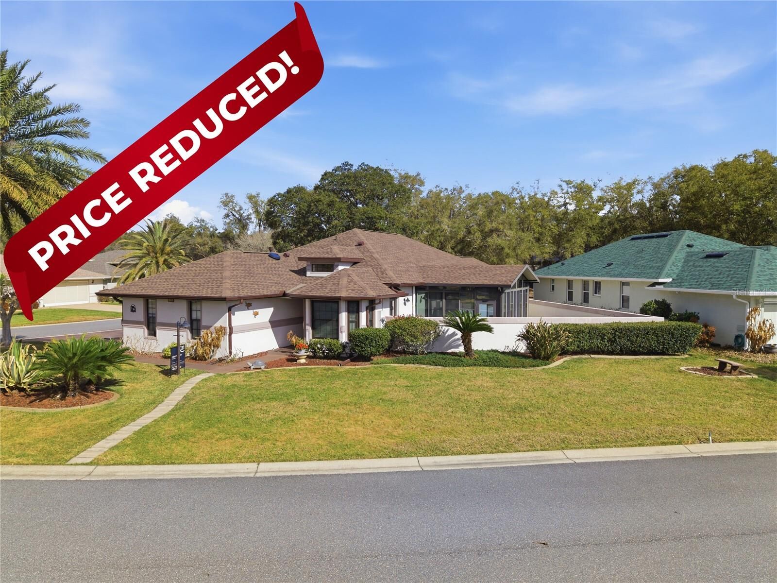 Property Photo: 21850 Tartan Street FL 34748