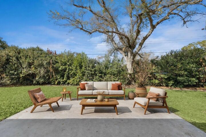 Property Photo:  1528 Hallam Court S  FL 33813 