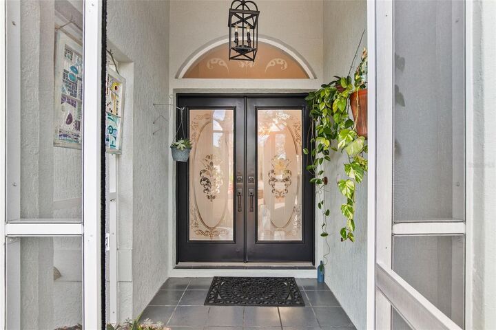 Property Photo:  2262 Lakewood Lane  FL 34275 